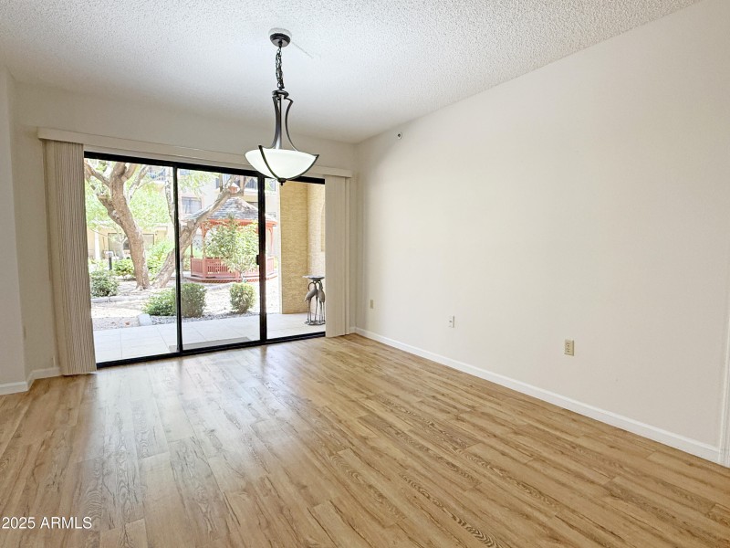 A125_Dining_Area