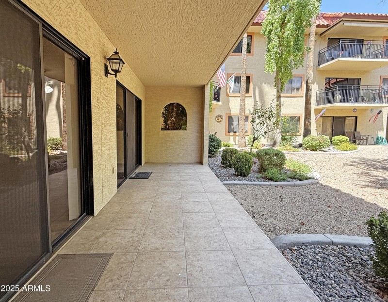 A125_Patio1_2