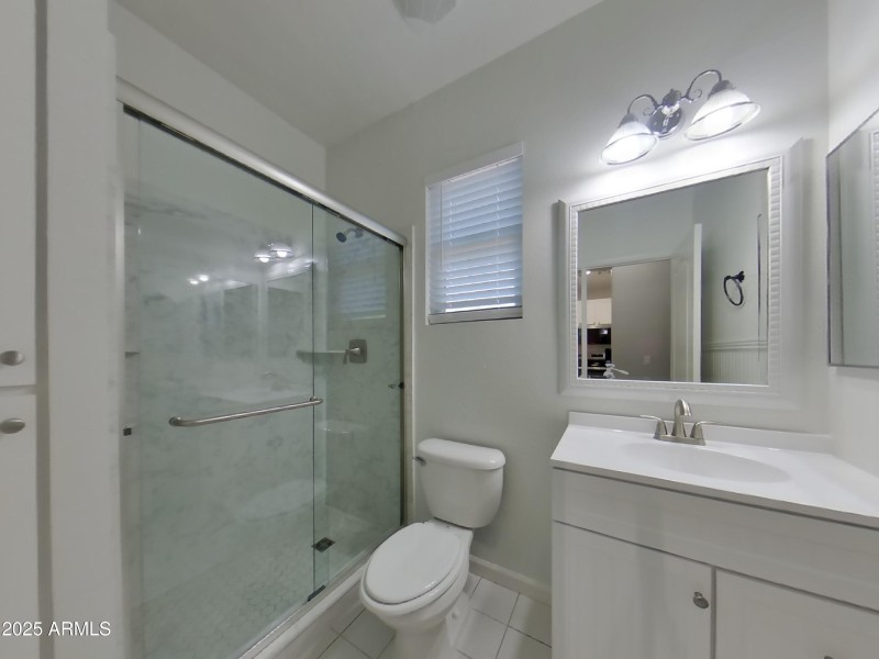 12_pc_o6s8EWUOXb_hGPrKyd8ty_layout_1