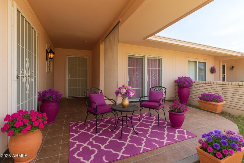 EXTERIOR STAGED