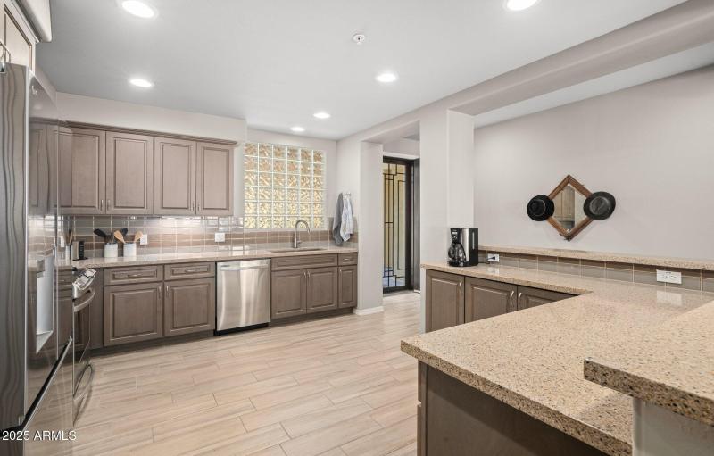 20-web-or-mls-_TMR1840