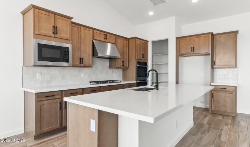 FSVV Homesite #4 Kitchen2 (Large)