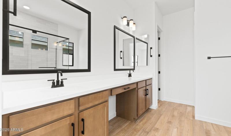 FSVV Homesite #4 Primary Bath2 (Large)