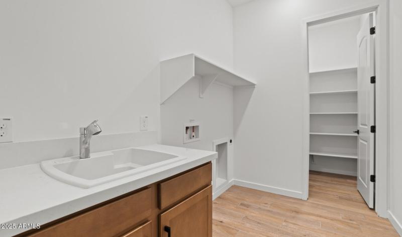 FSVV Homesite #4 Laundry (Large)