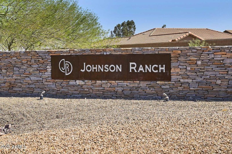 Johnson Ranch-Sign