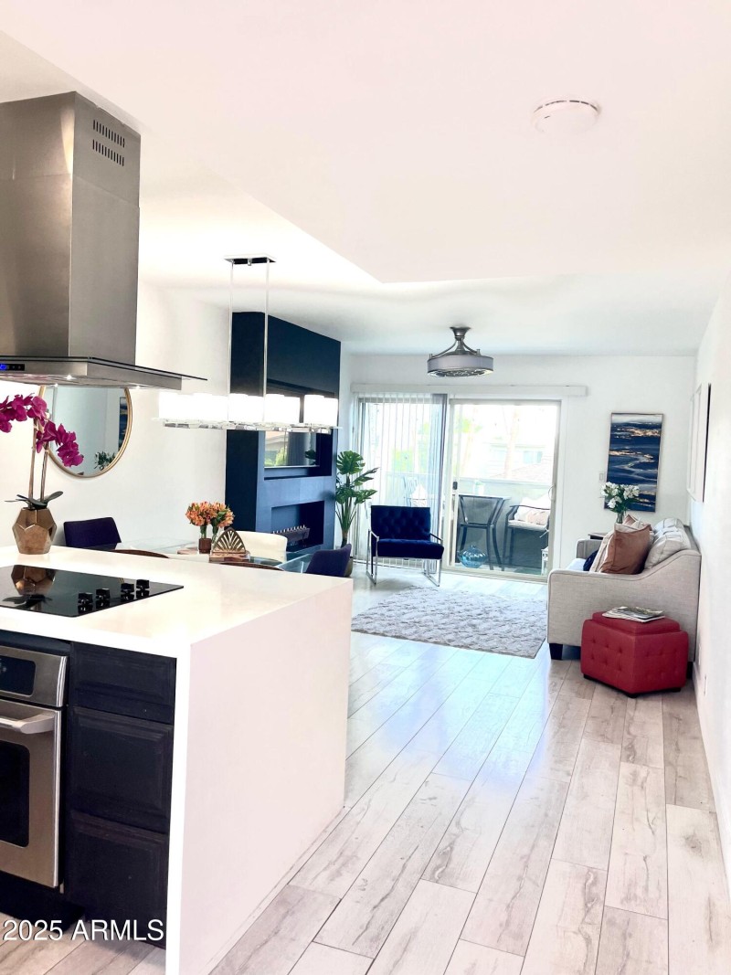 1d2c3b1b-c0a7-4c67-8fcd-826535d8325a