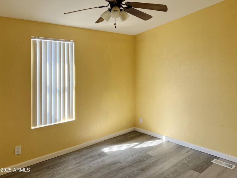 Interior00001