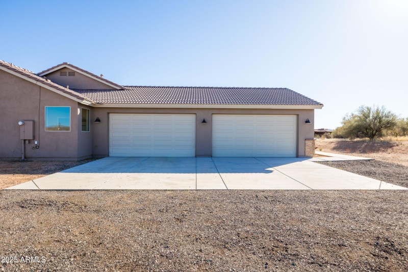 Four Car Garage