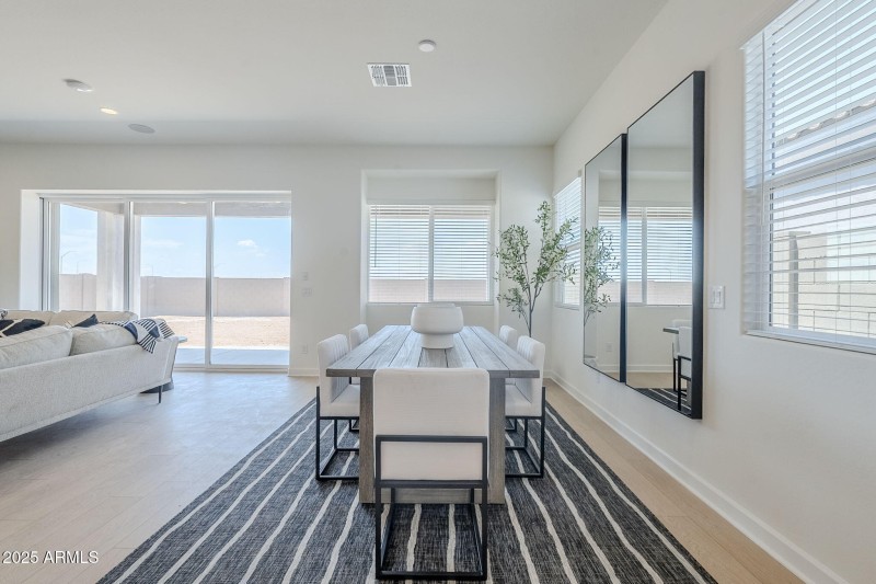 Casual Dining Area