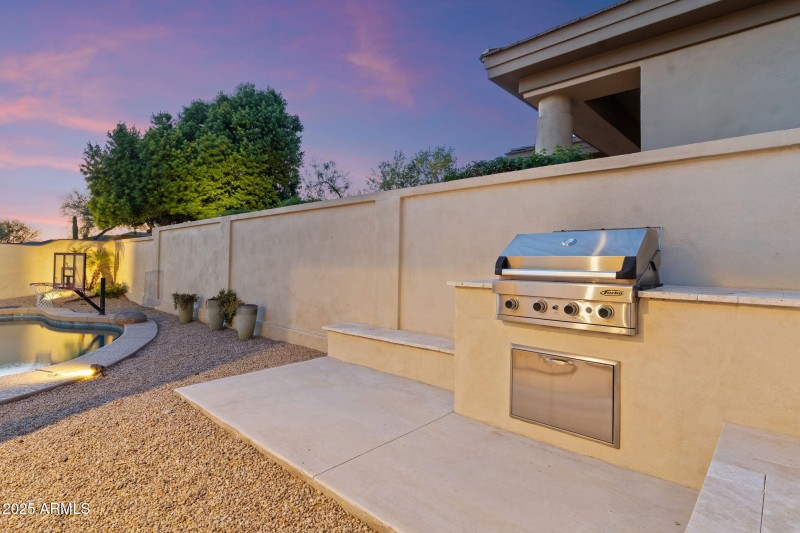 Built-in Gas Grill
