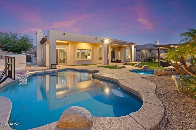 Pool/Spa/Ramada