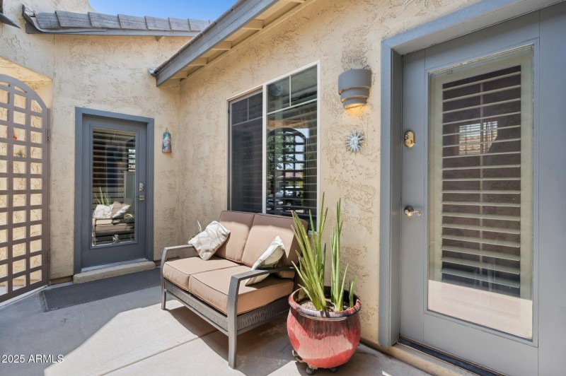 Entry to Casita