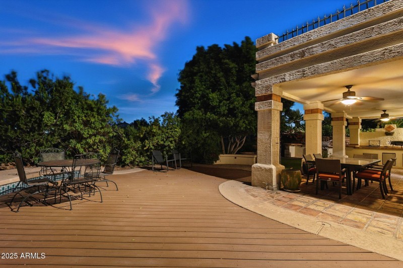 5019 E La Mirada Way