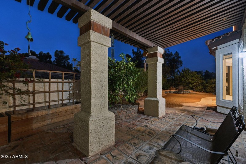 5019 E La Mirada Way