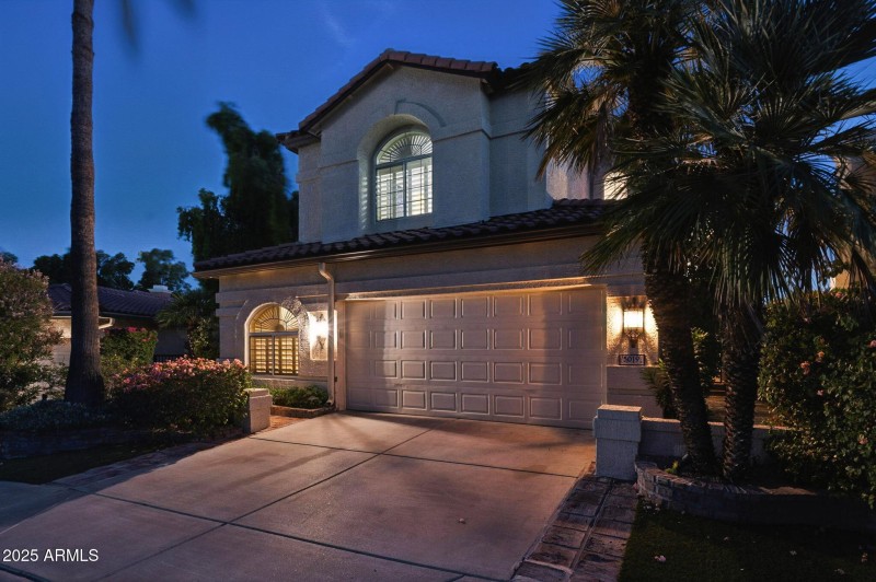 5019 E La Mirada Way