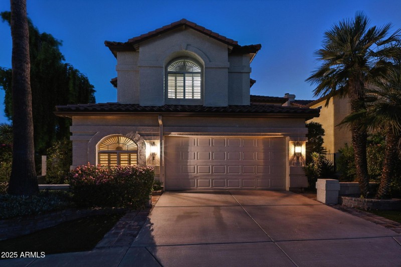 5019 E La Mirada Way