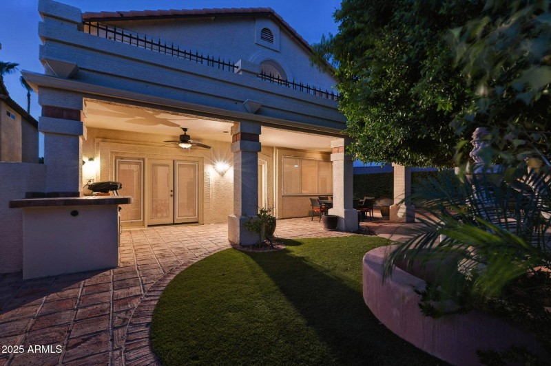 5019 E La Mirada Way