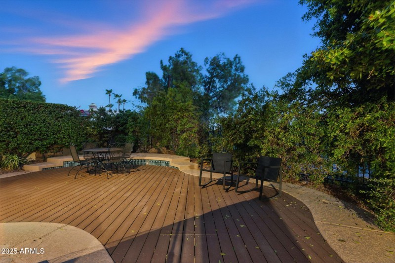 5019 E La Mirada Way