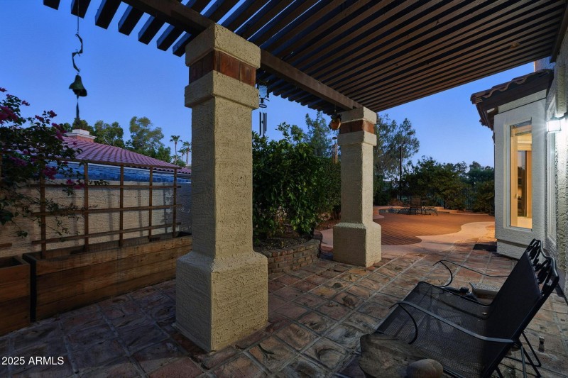 5019 E La Mirada Way