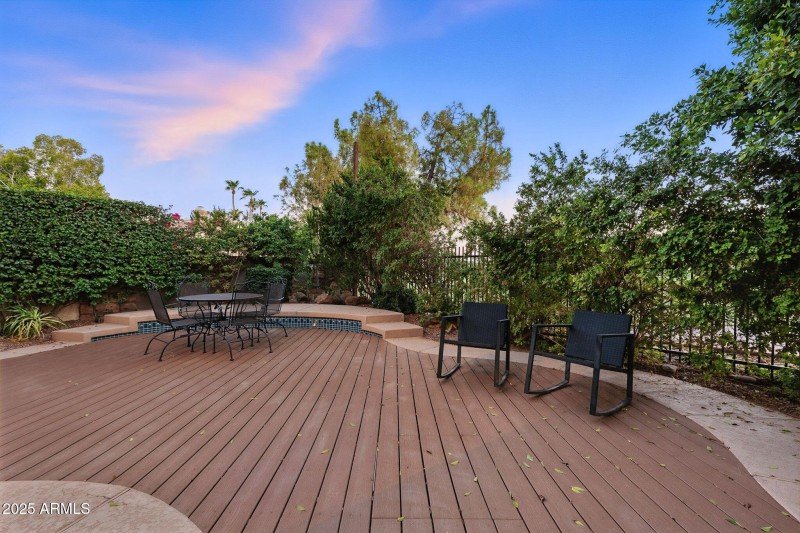 5019 E La Mirada Way