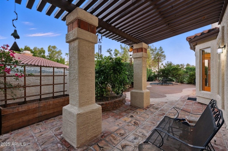 5019 E La Mirada Way