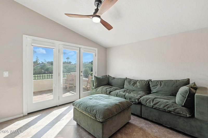 5019 E La Mirada Way