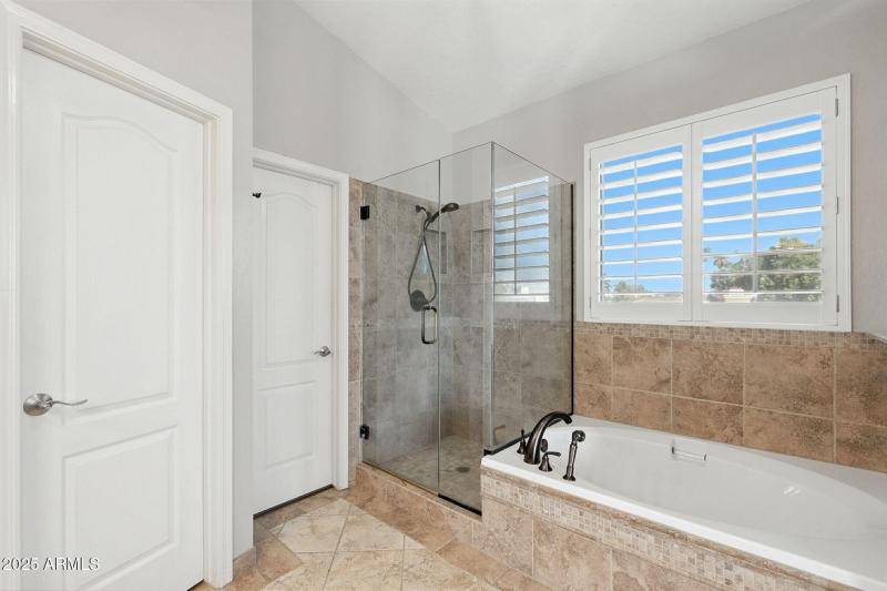 5019 E La Mirada Way