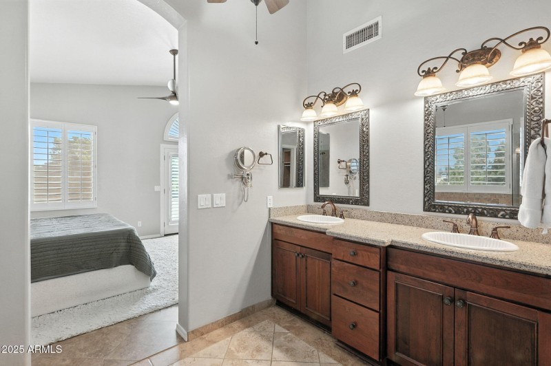 5019 E La Mirada Way