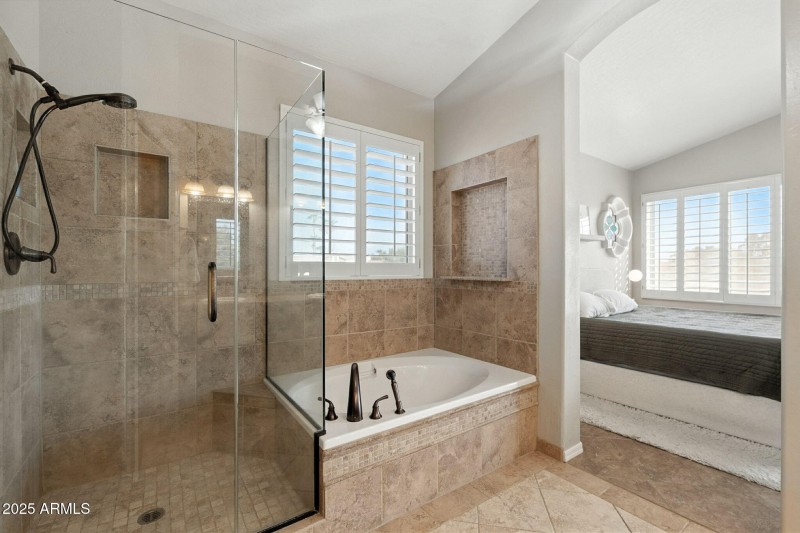 5019 E La Mirada Way