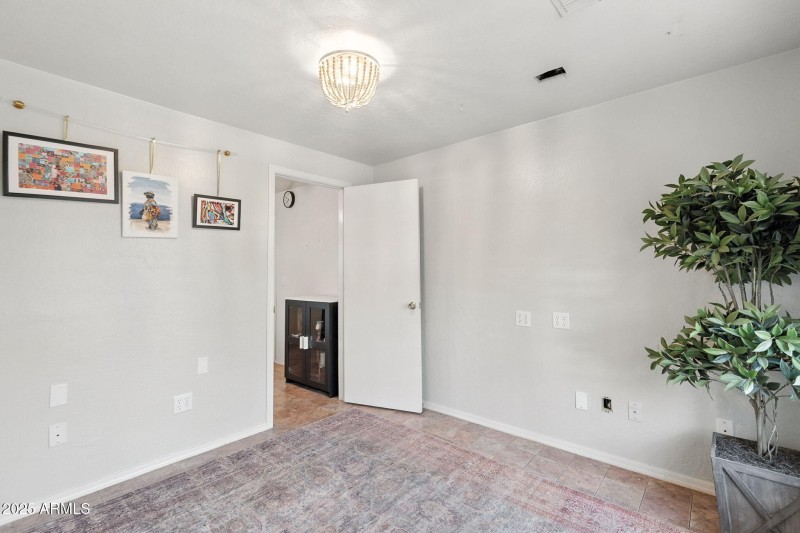 5019 E La Mirada Way