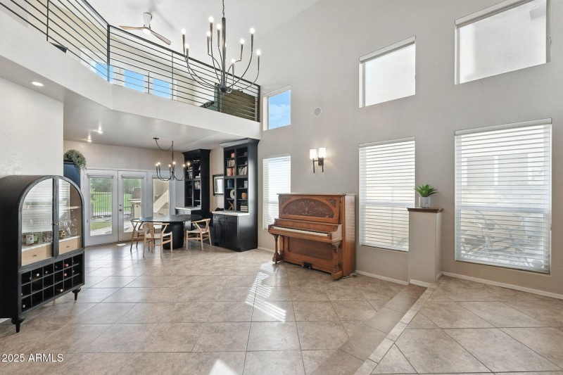 5019 E La Mirada Way