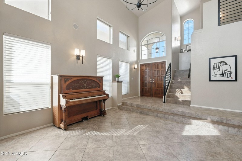 5019 E La Mirada Way