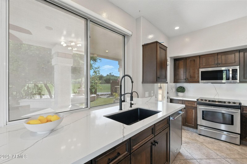 5019 E La Mirada Way