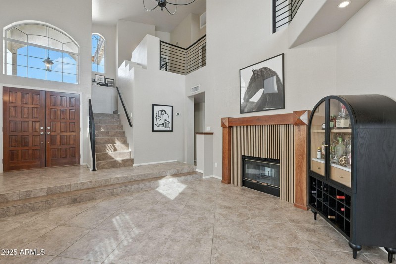 5019 E La Mirada Way
