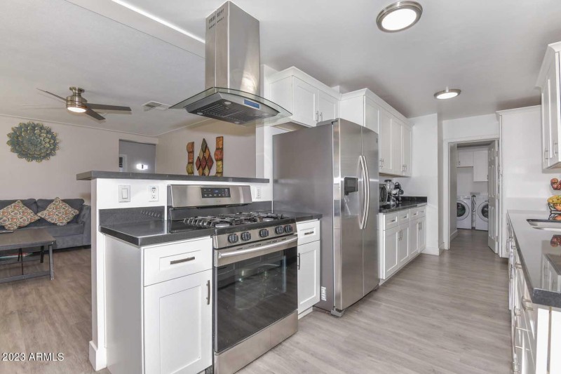 Kitchen-Range