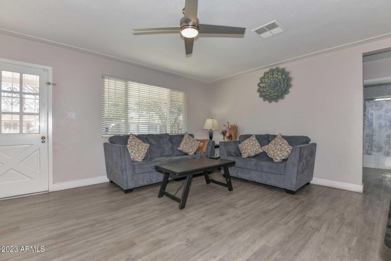 Living Room2