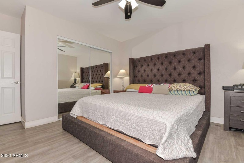 Master Bedroom2