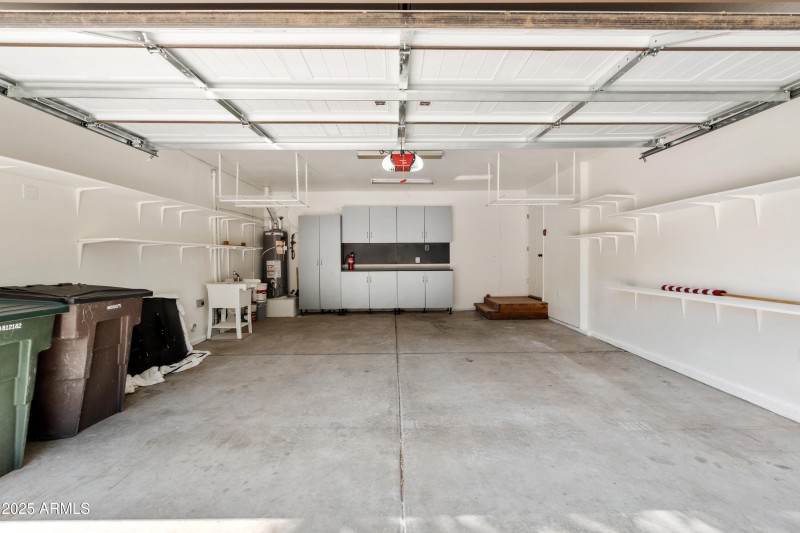 09-Garage
