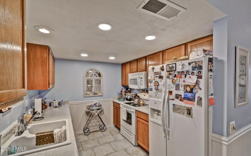 Kitchen2