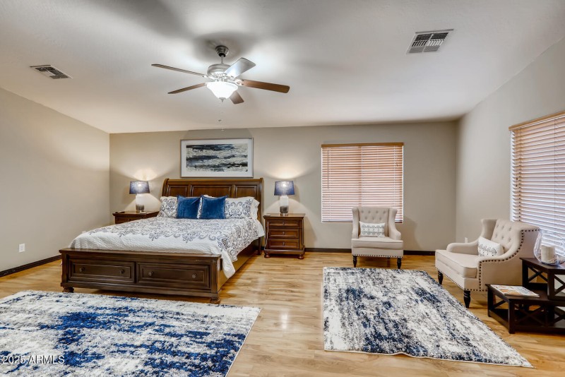 12379 West Sells Dr Avondale-large-014-0
