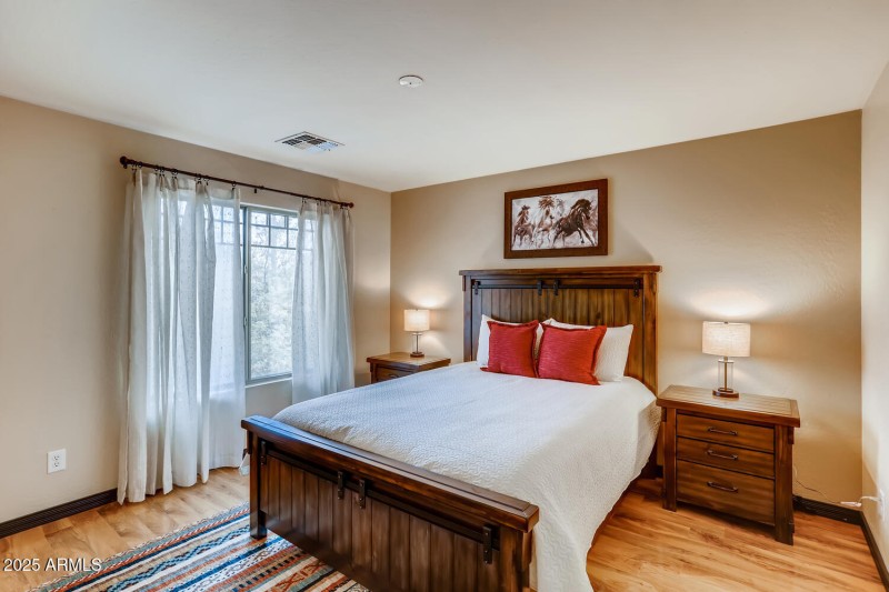 12379 West Sells Dr Avondale-large-020-0