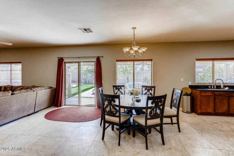 12379 West Sells Dr Avondale-large-032-0