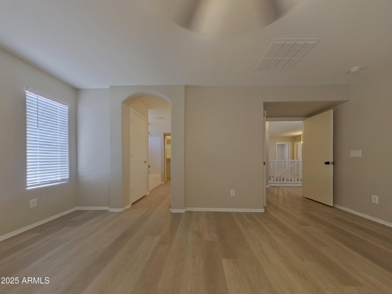 4_pc_I6GOXx3dzo_jzluvl1L13_layout_0