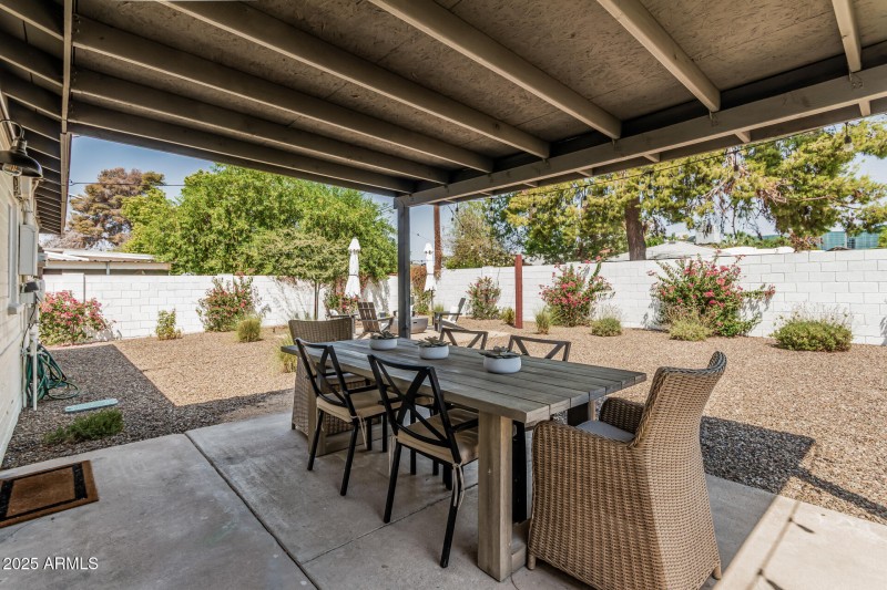 31 Meadowbrook