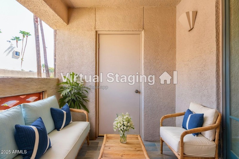 24-32nd - Living Room - Coastal