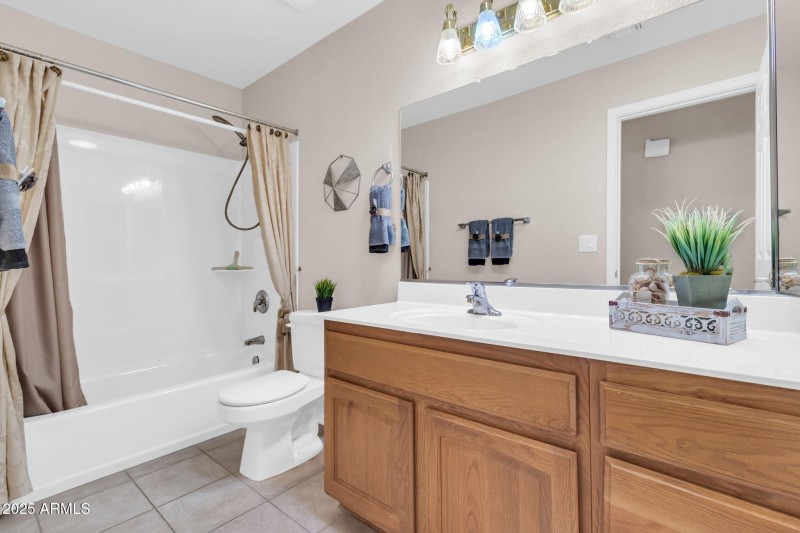 11338 E Neville Avenue, Mesa, AZ 85209