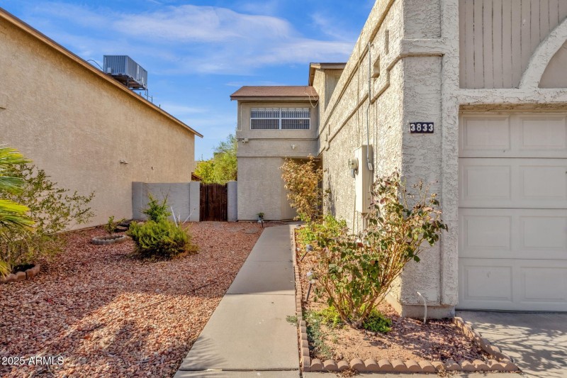 FRONT WALK WAY