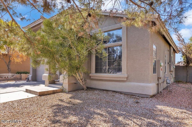 38-7760_W_Marlette_Ave33