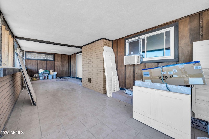 4215 N 105th Ave-19