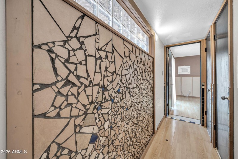 4215 N 105th Ave-20